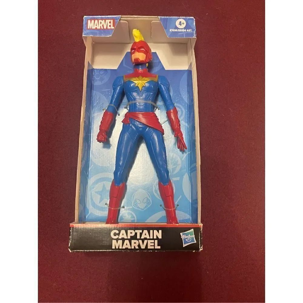 Captain Marcel 10” 2019 Marvel Avengers Action Figure
